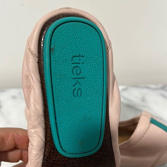 Tieks Pink Leather Ballet Flats Sz 5 - Picture 4 of 14